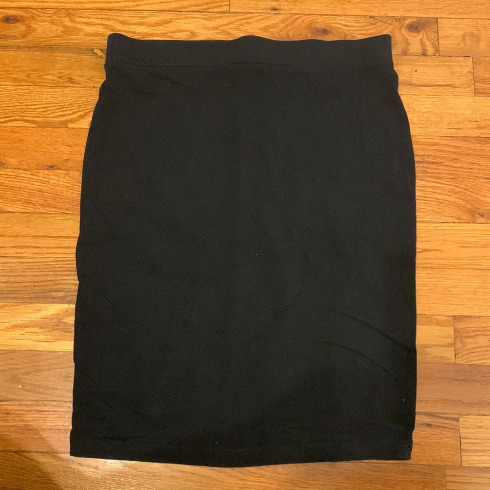 Black high waisted pencil skirt
